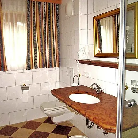 Hotel Doktorwirt Salzburgo