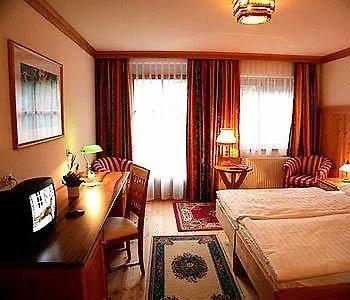 Doktorwirt 4* Salzburgo