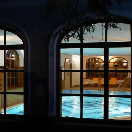 فندق جاسثوف دكتر يريت 4*
